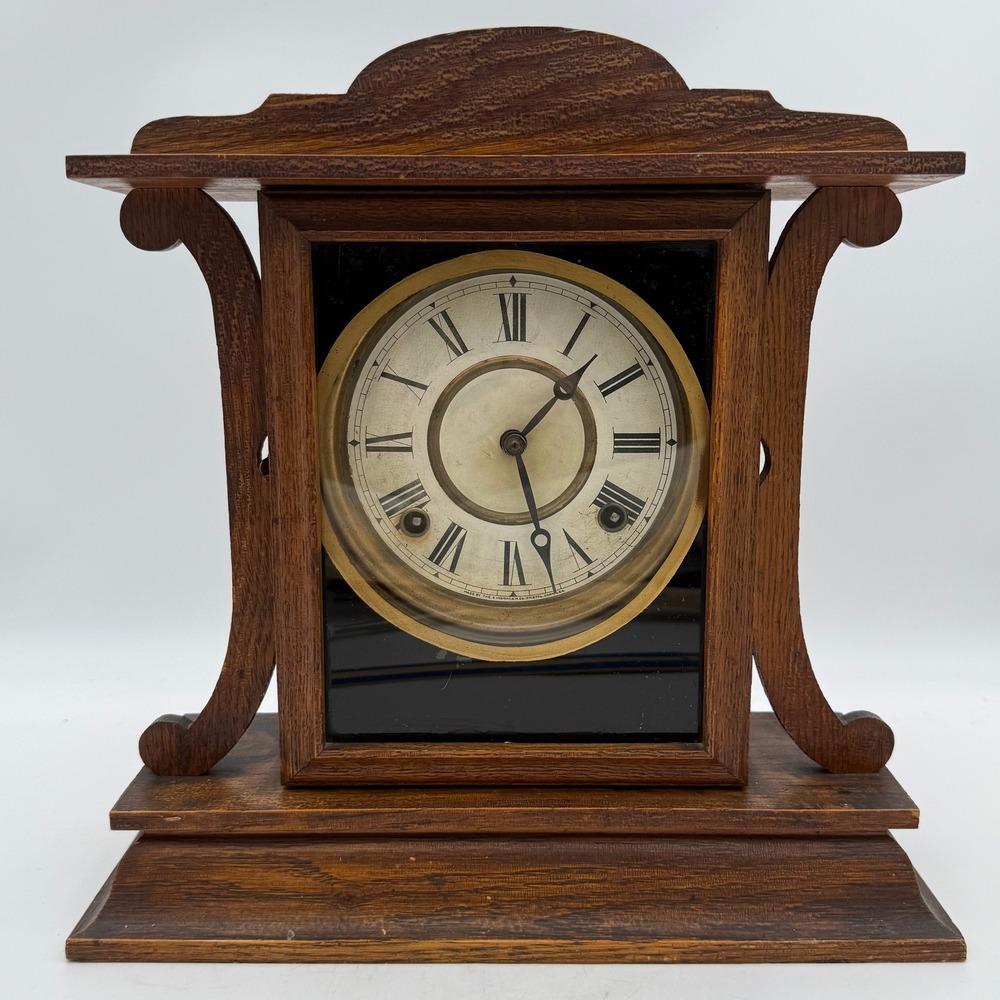 Antiq. E Ingraham Co Mantel Clock Kitchenette Assortment Wood Roman Numeral 1931